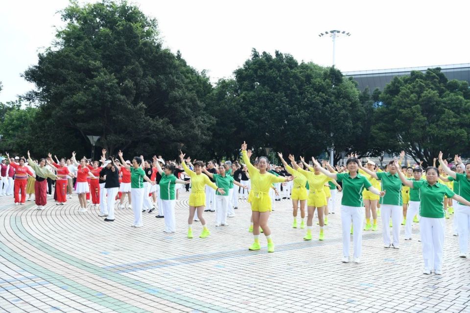 om, src, 现场的氛围